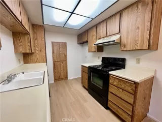 Photo #1: OC23202190 Listing 