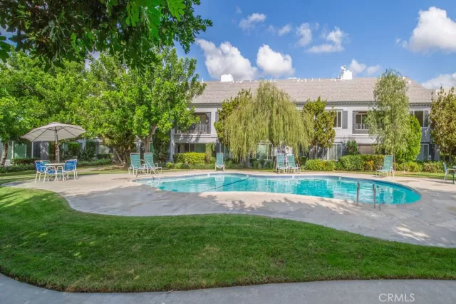 MLS: OC23202263 Condo For Sale