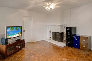 Photo #3: OC23202263 Listing 