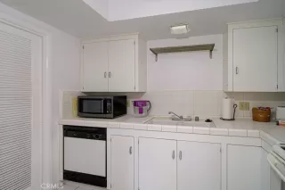 Photo #6: OC23202263 Listing 