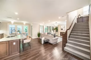 Photo #4: OC23202291 Listing 