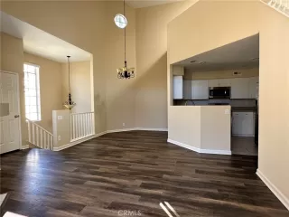 Photo #5: OC23202641 Listing 