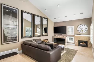 Photo #5: OC23202781 Listing 