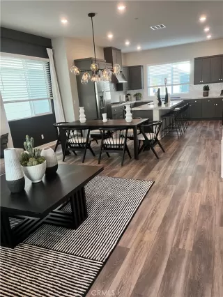 Photo #6: OC23202967 Listing 