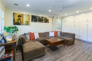 Photo #2: OC23203001 Listing