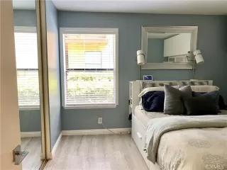 Photo #3: OC23203026 Listing 