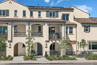 Photo #1: OC23203151 Listing