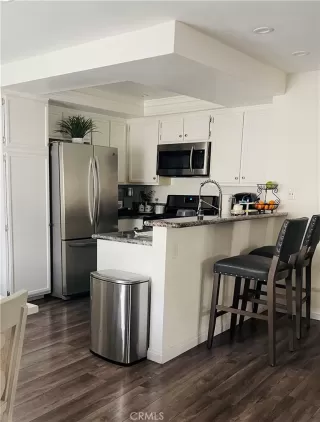 Photo #1: OC23203395 Listing