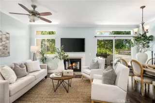 Photo #4: OC23203468 Listing 