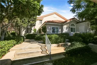 Photo #1: OC23203663 Listing