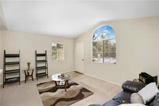 Photo #4: OC23203663 Listing