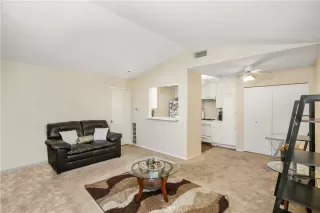 Photo #5: OC23203663 Listing