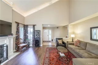 Photo #6: OC23203943 Listing 