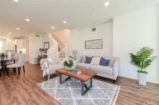 Photo #3: OC23204034 Listing 