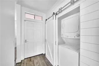 Photo #4: OC23204058 Listing 