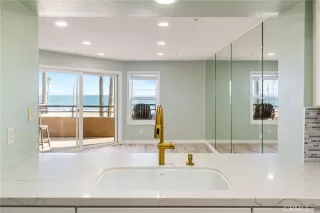 Photo #4: OC23204095 Listing