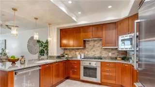 Photo #1: OC23204146 Listing