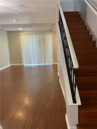 Photo #1: OC23204193 Listing 