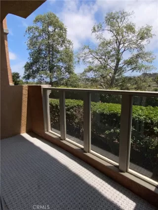 Photo #6: OC23204193 Listing 