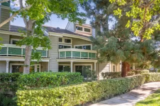 Photo #4: OC23204292 Listing