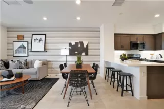 Photo #6: OC23204467 Listing