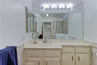 Photo #6: OC23204637 Listing 