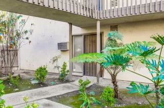 Photo #1: OC23204647 Listing 