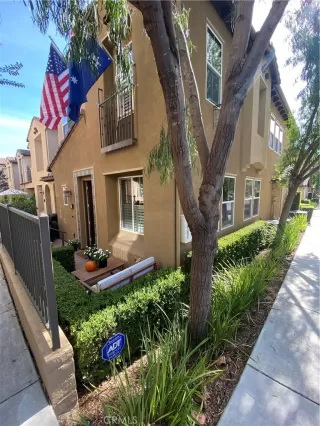 Photo #1: OC23204817 Listing 