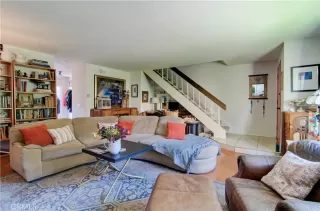 Photo #4: OC23204967 Listing 