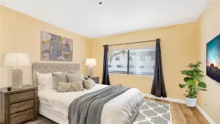 Photo #2: OC23205249 Listing 