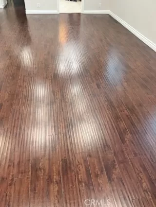 Photo #4: OC23205425 Listing 