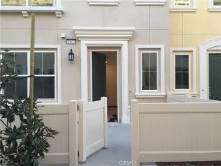 Photo #3: OC23205453 Listing 