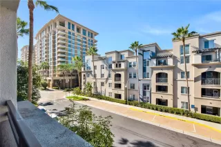 Photo #1: OC23205519 Listing