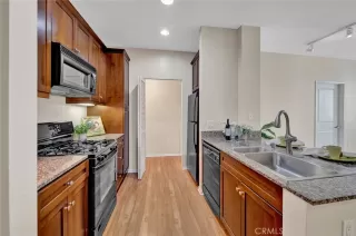 Photo #5: OC23205519 Listing