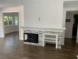 Photo #2: OC23205632 Listing 