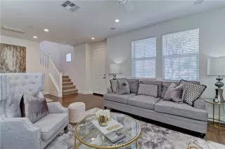 Photo #6: OC23205728 Listing 