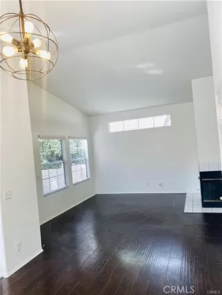 Photo #3: OC23205836 Listing 