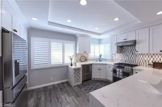 Photo #2: OC23205913 Listing 