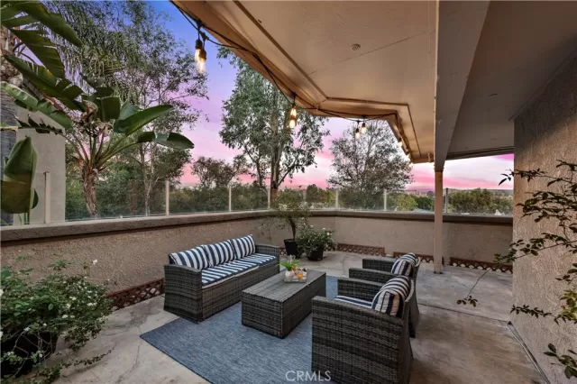 MLS: OC23206065 Condo For Sale