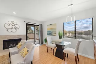 Photo #4: OC23206065 Listing