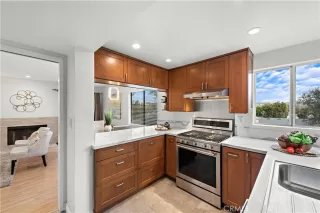 Photo #5: OC23206065 Listing