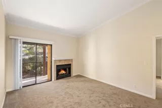 Photo #3: OC23206301 Listing 