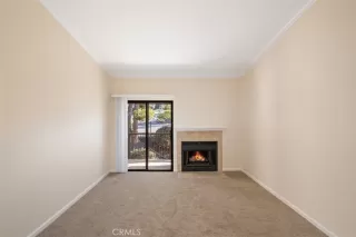 Photo #5: OC23206301 Listing 