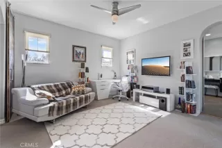 Photo #4: OC23206359 Listing 