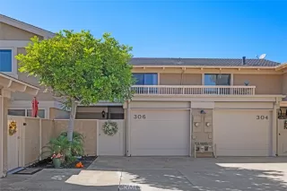 Photo #3: OC23206600 Listing 