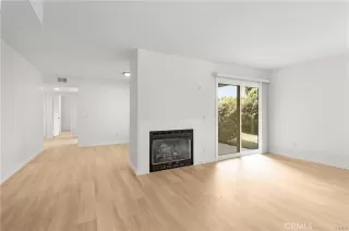 Photo #3: OC23206775 Listing 