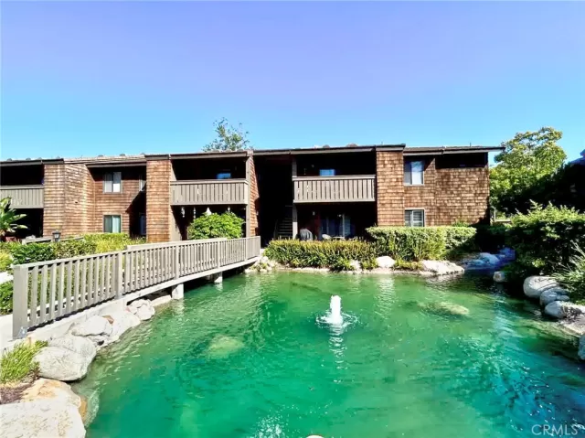 MLS: OC23206904 Condo For Sale