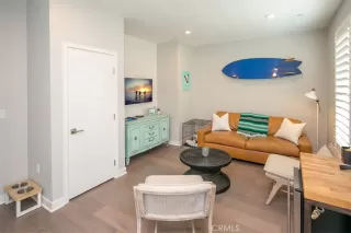 Photo #2: OC23207121 Listing 