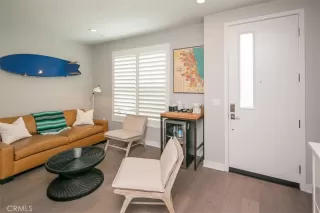 Photo #3: OC23207121 Listing 