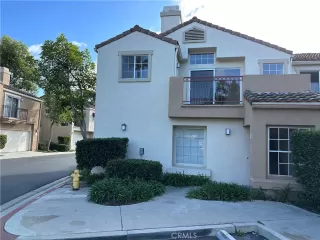 Photo #2: OC23207249 Listing 